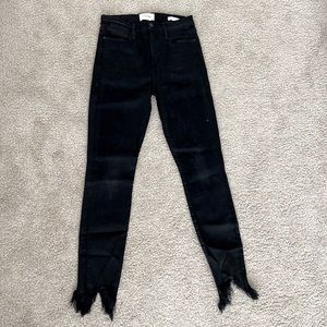 Women’s Frame Denim Black Skinny Jeans. Size - 29. Great condition.